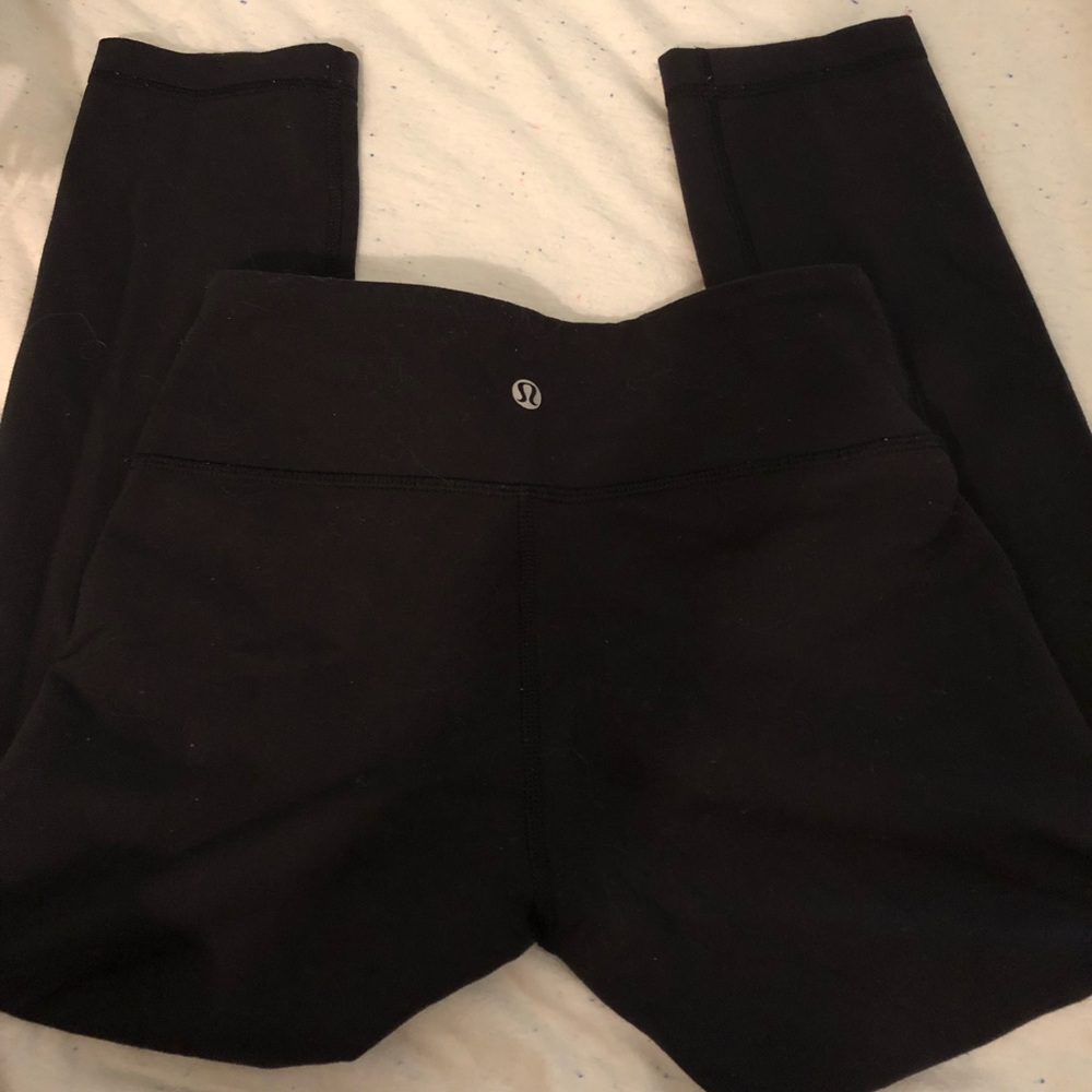 Cropped Wunder Under Black Lululemon Leggings